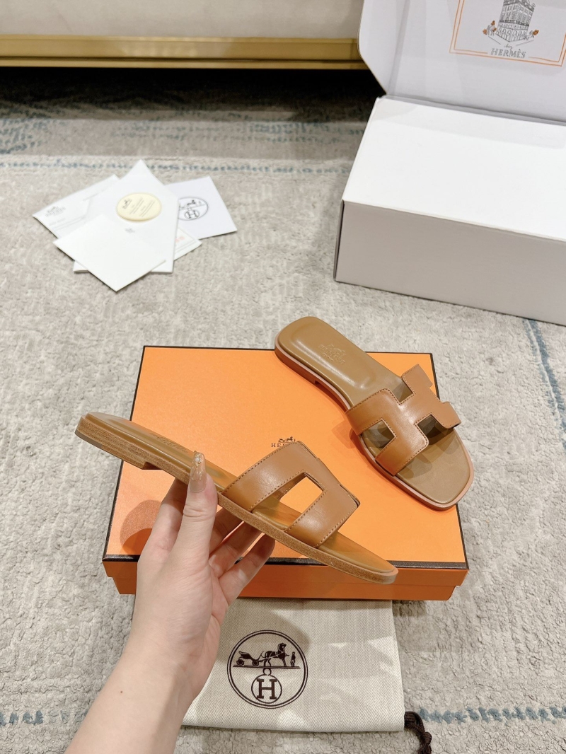 Hermes Slippers